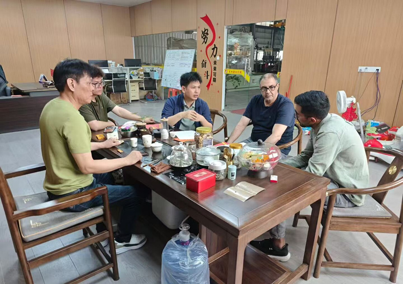 泉州森科智能装备制造有限公司接待阿尔及利亚代表团，获得高度评价